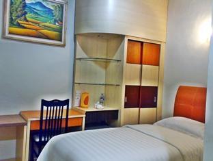 Capital O 2023 Hotel